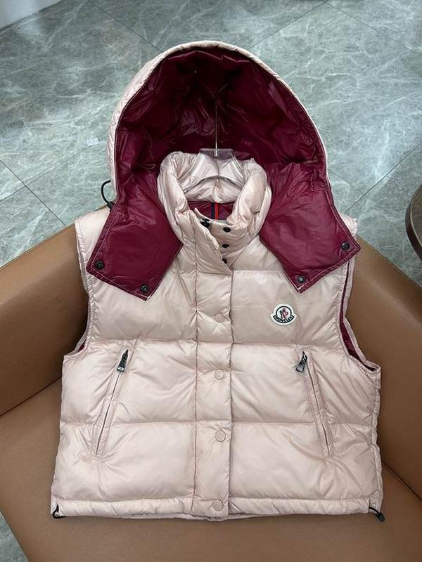 Moncler Women's Outwear 187